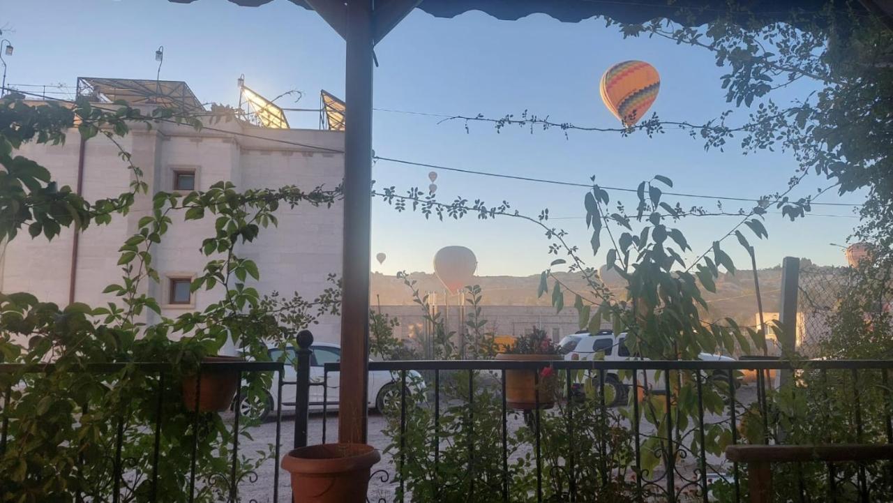 ギョレメ Cappadocia Elite Stone House Bed & Breakfast エクステリア 写真